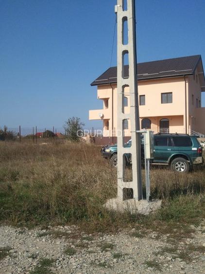 Teren de vanzare, Izvorani - 2