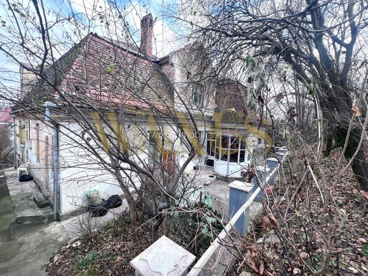 Conac Istoric de Vânzare Cluj ,Central – Locuință Deosebită cu Teren Generos - 10