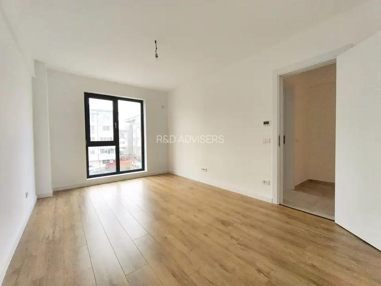 Ap 3 camere decomandat 87,2 mp Încălzire în pardoseală Metrou/STB - 2