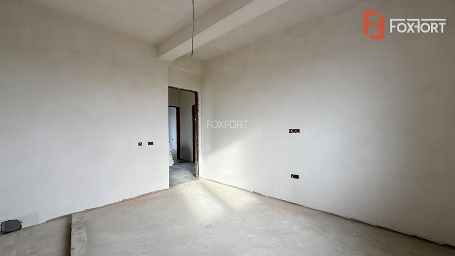 Duplex cu 5 camere de 128 mp utili si teren de 370 mp, zona Giarmata Vii - 9