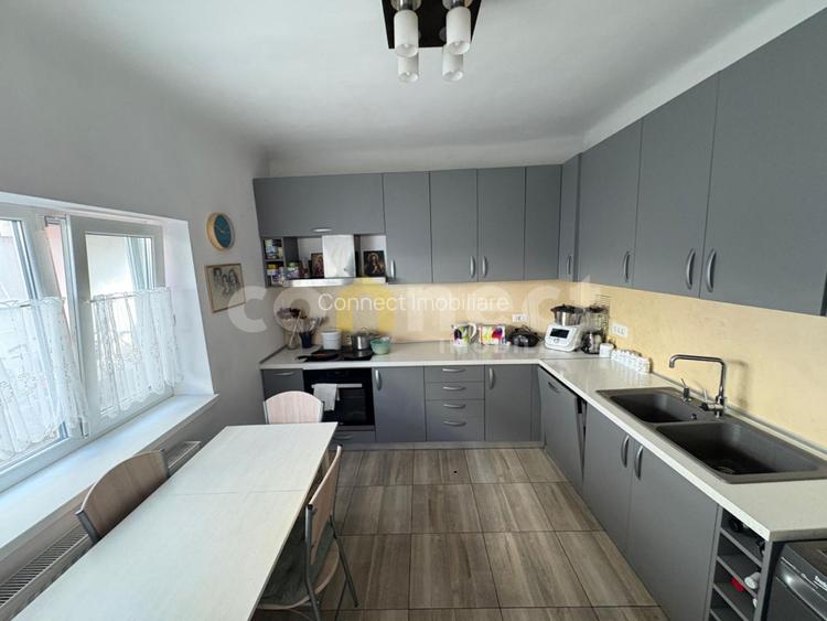 Casa de vanzare | SU 147 mp | Central, zona Str. Motilor - 10