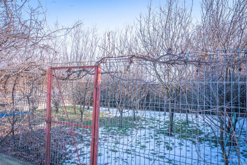 Casa spațioasă din Comănești – locuință pentru familii mari sau sediu de firma?