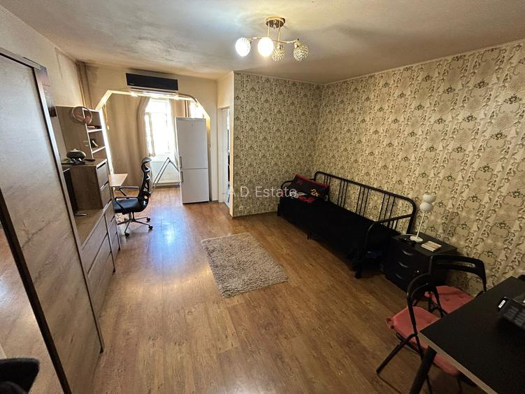 Garsoniera Titan 30 Mp Etaj 9 Instalatii Schimbate 7 Min Metrou - 3