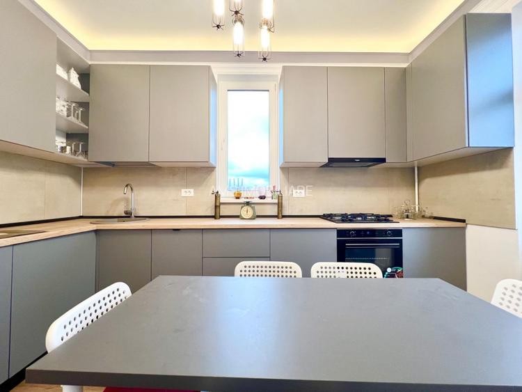 SPATIU DEOSEBIT VILA / PARTIAL MOBILAT SI UTILAT  - 26