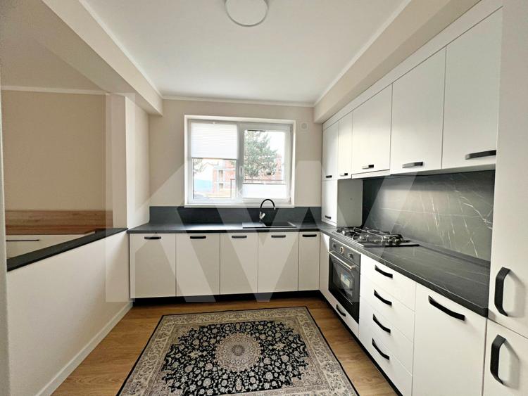 Apart. NOU mobilat și utilat cu 2 cam., balcon și parcare SB-Cristian - 9