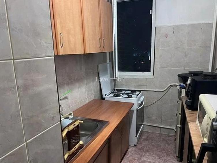 Apartament 3 camere, etaj 9, luminos, aproape de metrou Răul Doamnei - 4