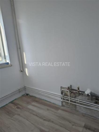 Garsoniera etaj intermediar in Astra, Brasov - 9