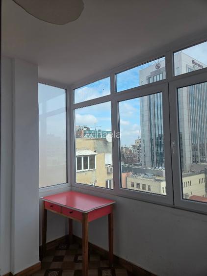 Piata Romana -gura de metrou - 10