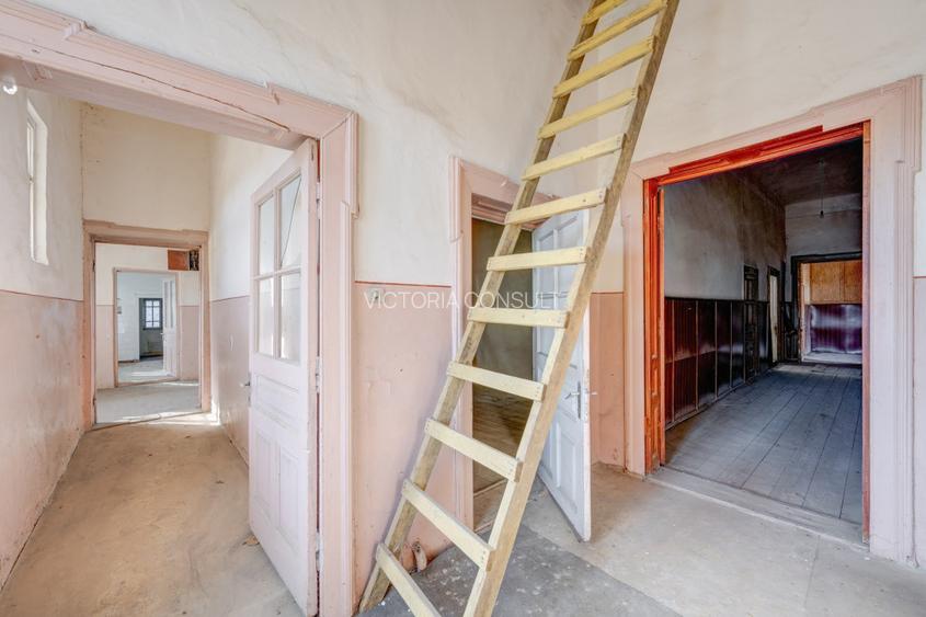 Conac Boieresc - Ceptura de Jos , o Bijuterie Istorica! - 19