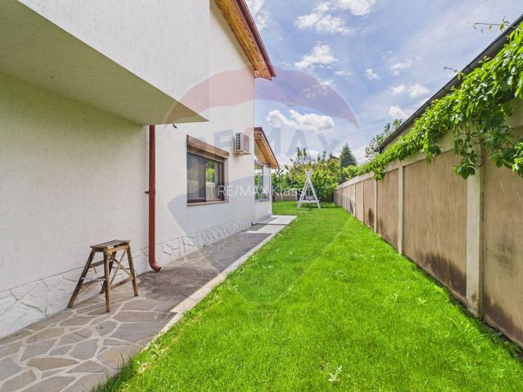 Proprietate premium Otopeni - vila cu 6 camere, piscina, teren 1300 mp - 41