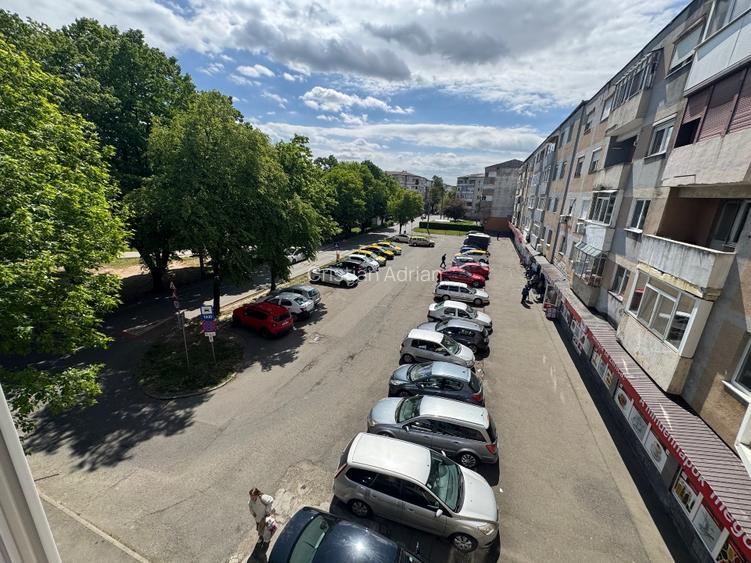 Apartament 3 camere, etaj 2 micro 16 - 10