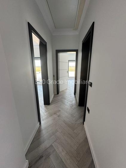 Duplex pe parter în Moșnița Nouă - 6