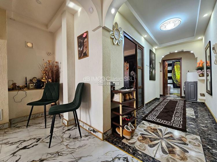Apartament cu 3 camere, decomandat – 74mp – completrenovat – Micro X – langa Col - 6