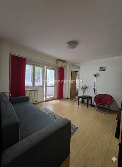 Super pret- Parc Sebastian- Garsoniera cocheta- 0% comision - 4