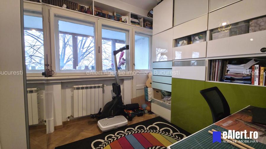 Apartament 4 camere semidecomandat, finisat modern, etaj 3, boxa, bloc 1939! - 13