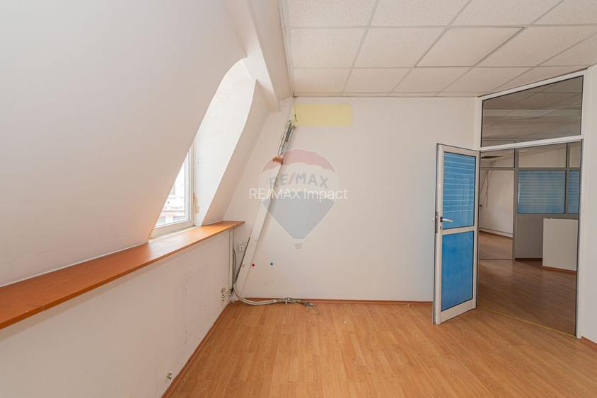 Spațiu comercial de inchiriat, Universitate, 120mp - 3