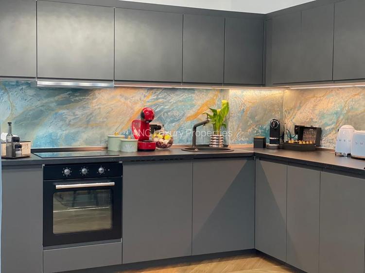 Răsăritul care se trăiește cu fiecare dimineață la malul mării - 12