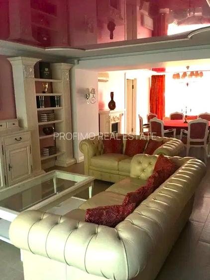 Venus, pensiune  moderna, decorata art deco, 11 camere si restaurant - 2