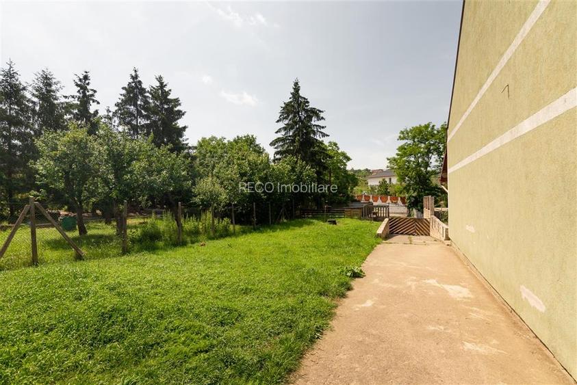 RECO Casa dubla cu teren generos - 43