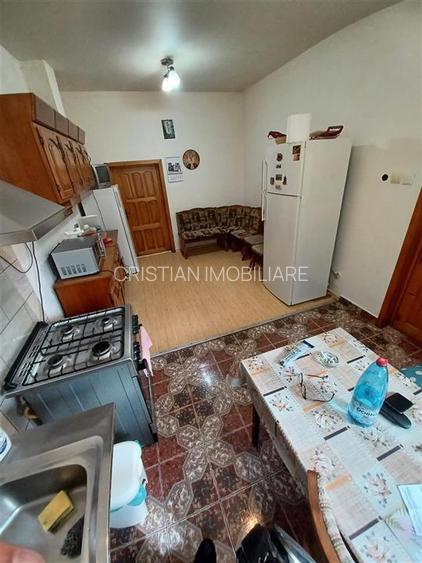 Vila P+2 Centru Vechi 286mpconstruiti din caramida cu 350mp teren - 17