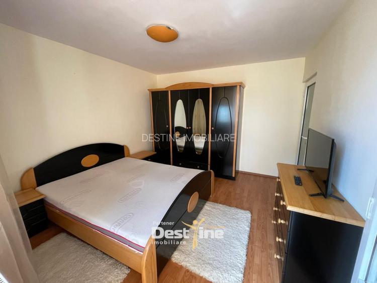 Inchiriez apartament 4 camere in zonǎ centralǎ, Piatra Neamt - 5