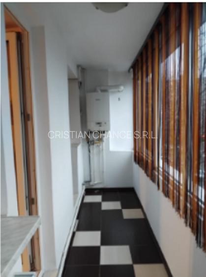 39683  Apartament 2 camere Tic-Tac Tomis Nord - 2