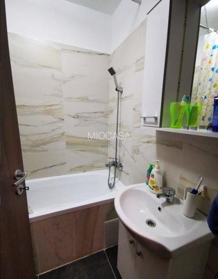 Doua camere.La asfalt. Mobilat. Zona Hotelului IQ. - 8