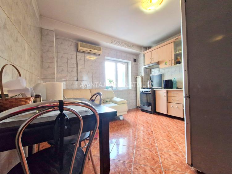 Bulevardul Decebal stradal, vedere la bulevard - 7