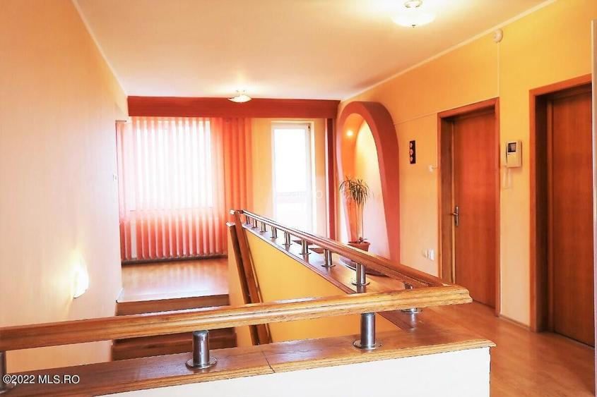 Ovidiu - Str. Nationala, Vila P+1E, teren 1094 mp, vedere la lac! - 60