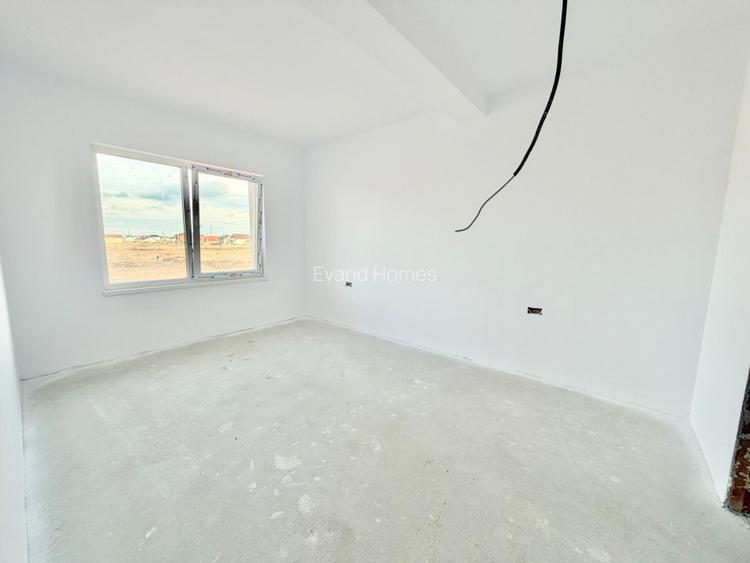 Duplex individual cu 4 camere + toate utilitatile - Mosnita - 10