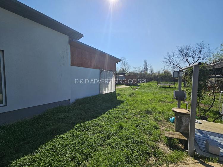 Comuna Mătăsaru , Sat Tetcoiu , Jud. Dambovita - Teren 2000 mp + Casa individual - 16