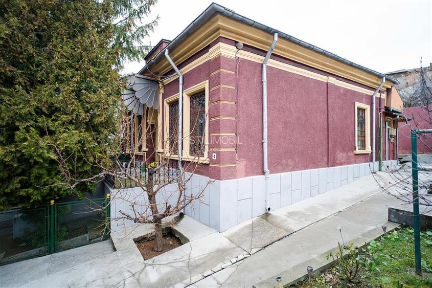 Monument Istoric de Vanzare - Pozitie Centrala Unica - 2