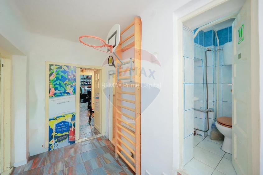 Spațiu comercial de vânzare situat ultracentral, str. George Enescu - 16