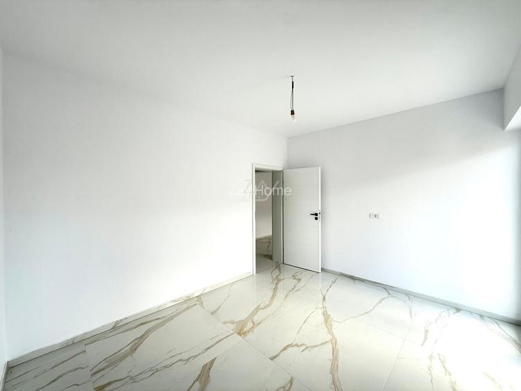 Disponibil imediat. Drum asfaltat. 2 locuri de parcare acoperite. - 7