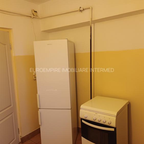 	Garsoniera de vanzare zona KM 5, decomandata, CENTRALA GAZ - 2