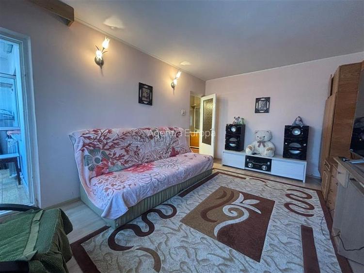 Apartament 2 camere de vanzare zona E3 -Tulcea - 2