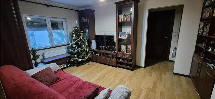 BUCOVINA - RENOVAT - ETAJ 1 - BLOC IZOLAT - 4 CAMERE - 2 BAI - 2 BALCOANE - CENT - 11