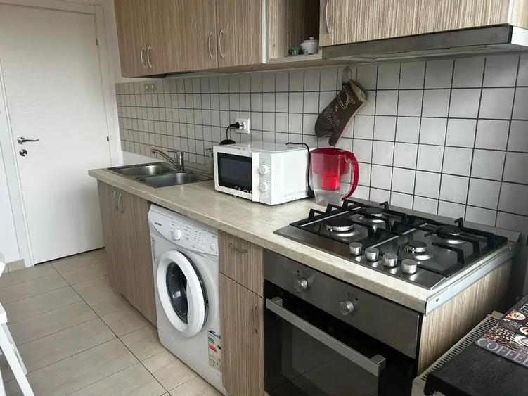 Garsoniera spatioasă de închiriat în zona Grand Arena - 12