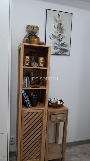Unic proprietar vand Studio cochet renovat si mobilat in stil unic minimalist .. - 6