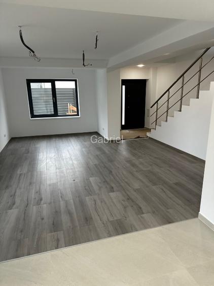 VILĂ NOUĂ DUPLEX, 5 camere, P+1E+Mansarda - Otopeni, acces rapid DN1 - 3