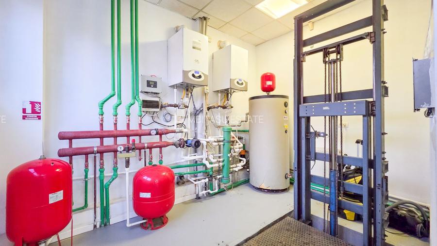 Spațiu industrial–afacere catering la cheie, teren&hală 750 mp S+P+1E - 42