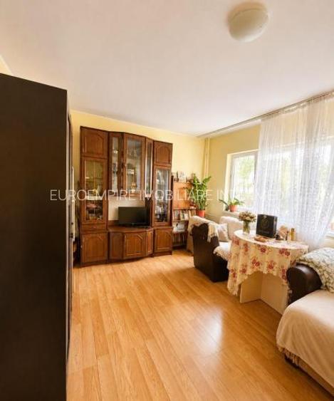 Apartament 2 camere decomandate zona KM 4-5 - 5