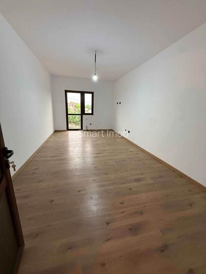 De vânzare casa P+1E zona Chercea - 3