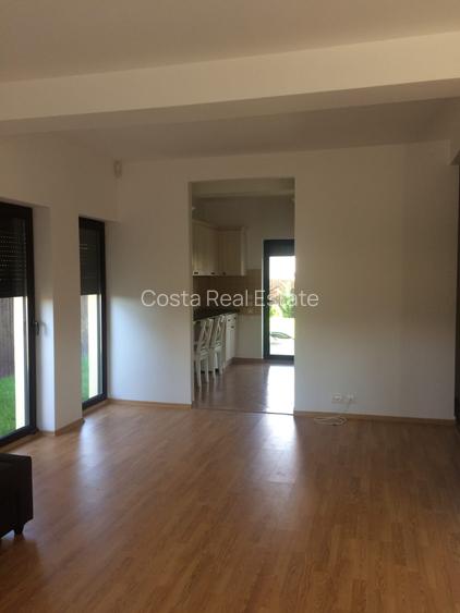Inchiriere Vila individuala 4 Camere cu Gradina si Garaj - 11