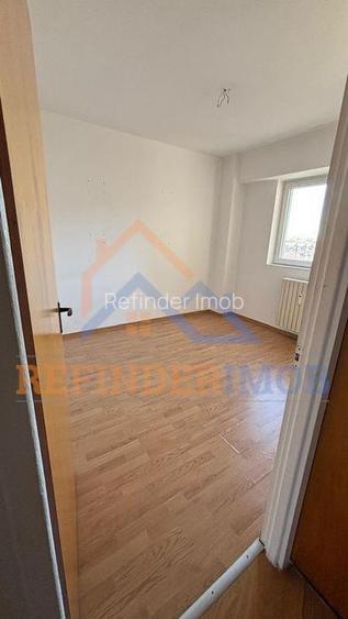 Apartament 4 camere zona 13 Septembrie - 2