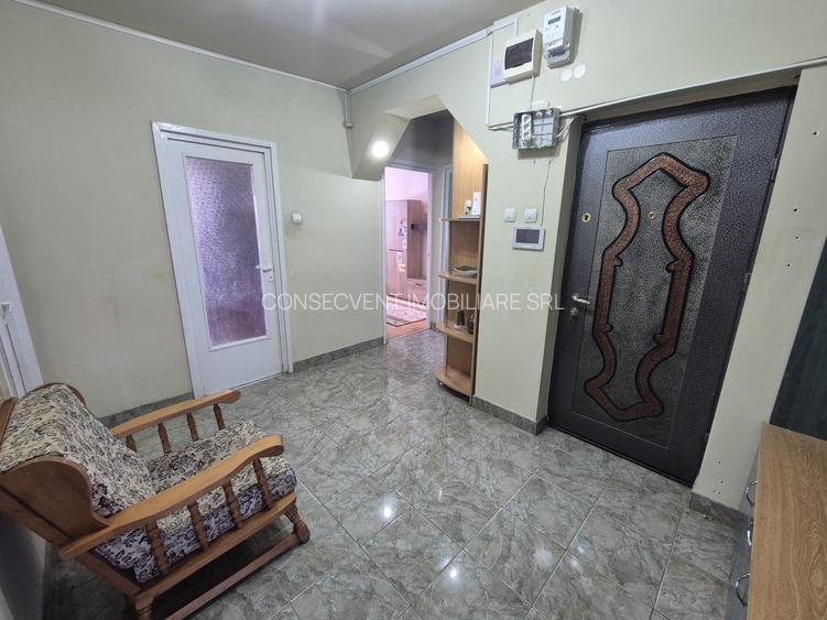 Apartament 4 camere, ultracentral Arad, comision 0 - 9