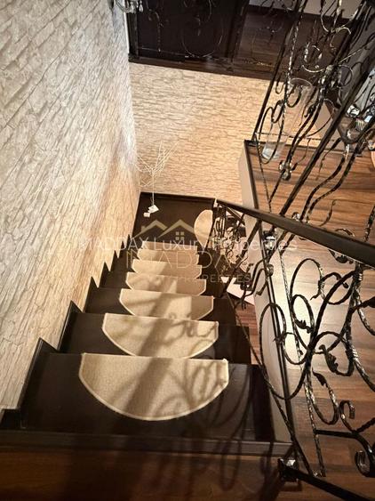 Vila spatioasa cu vedere spre lac Corbeanca - 36