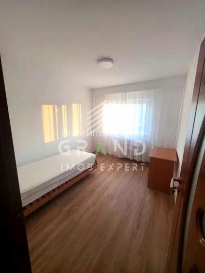3 camere decomandat | 65 mp | 2 bai | Balcon | Str.Campului–Manastur - 2