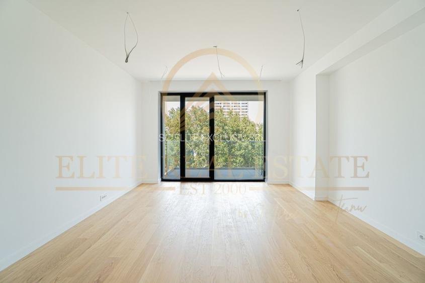 Stațiunea Mamaia - Vânzare apartament cu 2 camere, 2 bai cu vedere la mare. - 3