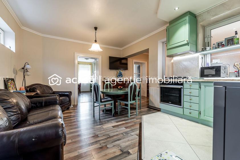 Casa solida din caramida - 8 camere - zona Sega, UTA - COMISION 0 - 2